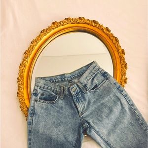 light blue distressed jeans